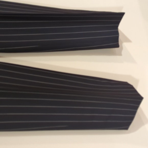 ARMANI women's black wide leg pinstripe pants, size 6 - Picture 3 of 8